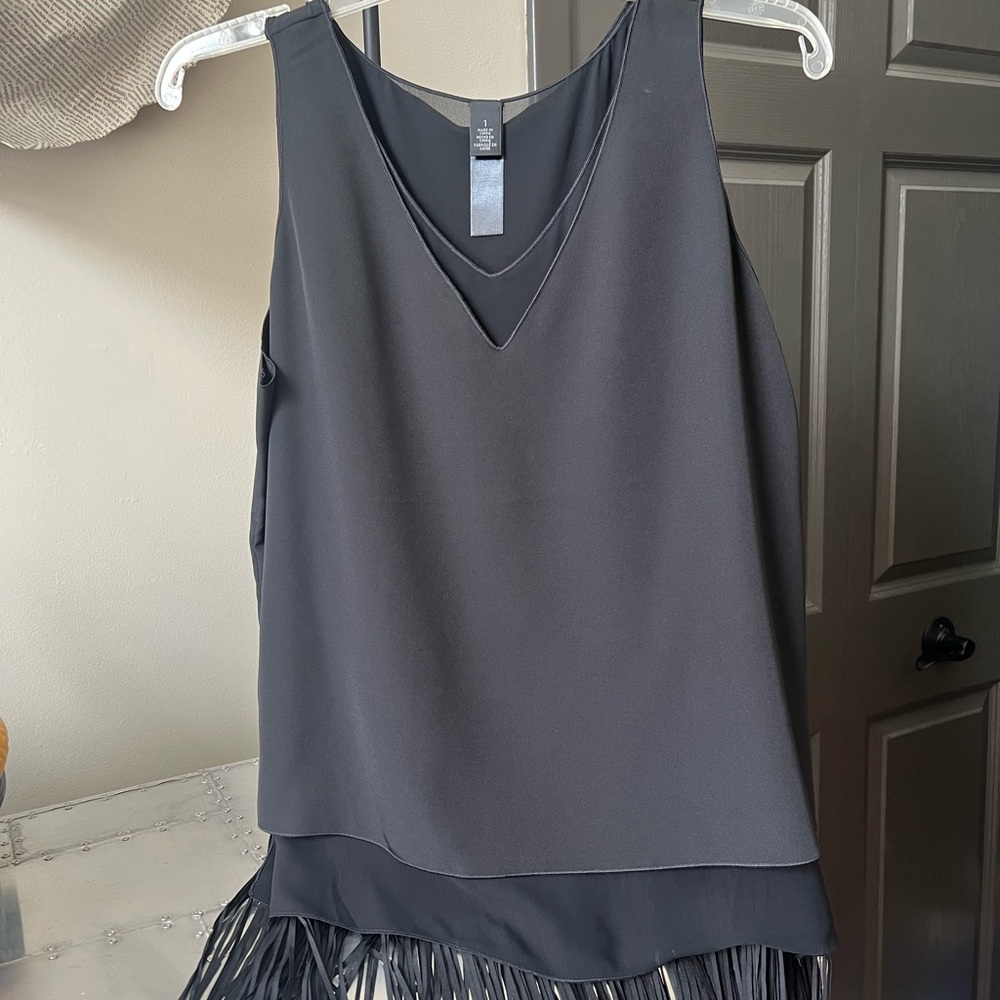 Elegant Black V-Neck Sleeveless Top